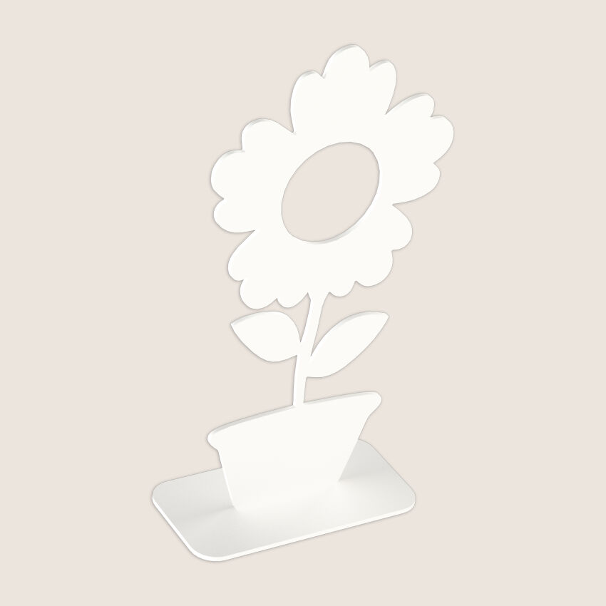 Metal poppy flower standing decoration white